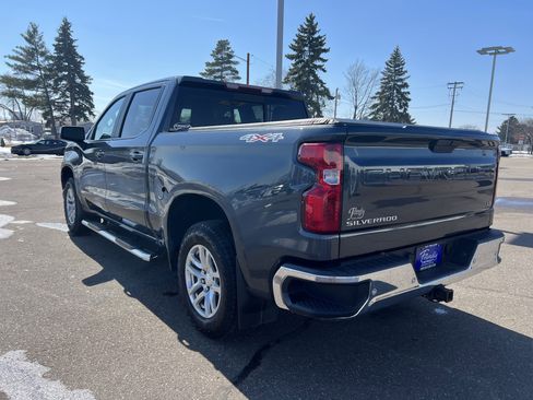 Used 2021 Chevrolet Silverado 1500 LT w/ Convenience Package II image 6