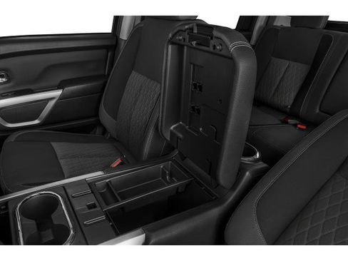 Certified 2021 Nissan Titan SV w/ SV Convenience Package image 10