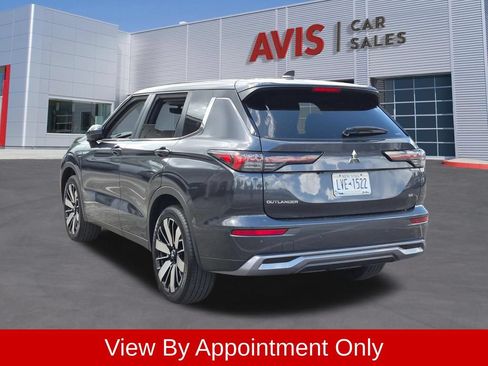 Used 2025 Mitsubishi Outlander SE AWD/4WD image 9