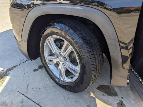 Used 2018 GMC Terrain SLE image 36