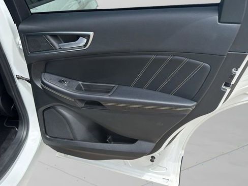 Used 2023 Ford Edge ST AWD/4WD image 12