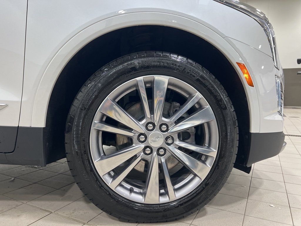 Used 2023 Cadillac XT5 Premium Luxury AWD/4WD image 24