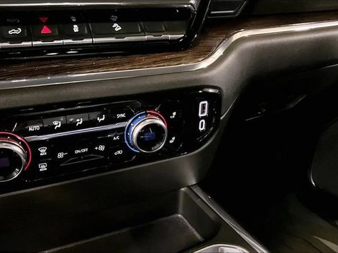 Certified 2023 GMC Sierra 1500 Elevation AWD/4WD image 25