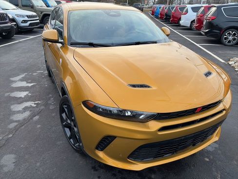 Used 2024 Dodge Hornet R/T w/ Track Pack image 13