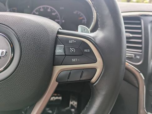 Used 2016 Jeep Grand Cherokee Laredo RWD image 26