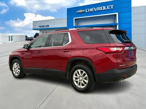 Used 2018 Chevrolet Traverse LT image 7