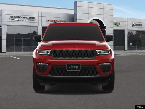 New 2025 Jeep Grand Cherokee Limited w/ Black Appearance Package image 12