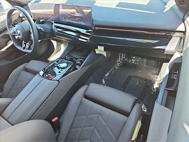 Used 2026 BMW 530i w/ M Sport Package RWD image 22