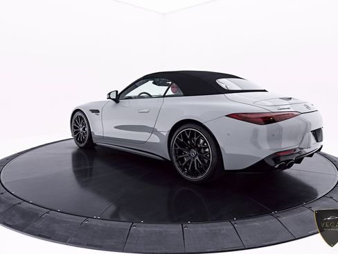 Used 2025 Mercedes-Benz SL 43 AMG w/ Driver Assistance Package image 15