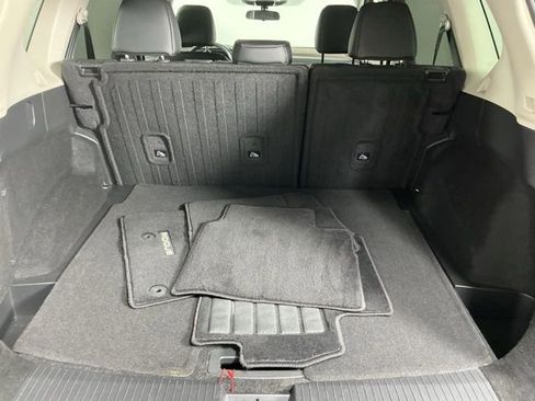 Used 2023 Nissan Rogue SV w/ SV Premium B Package image 22