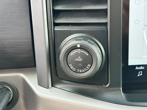 Used 2024 Ford F150 XLT w/ Mobile Office Package image 20