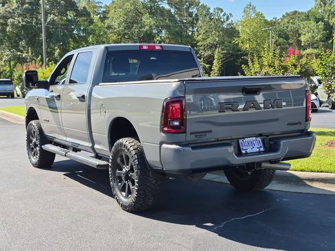 Used 2026 RAM 2500 Big Horn AWD/4WD image 7