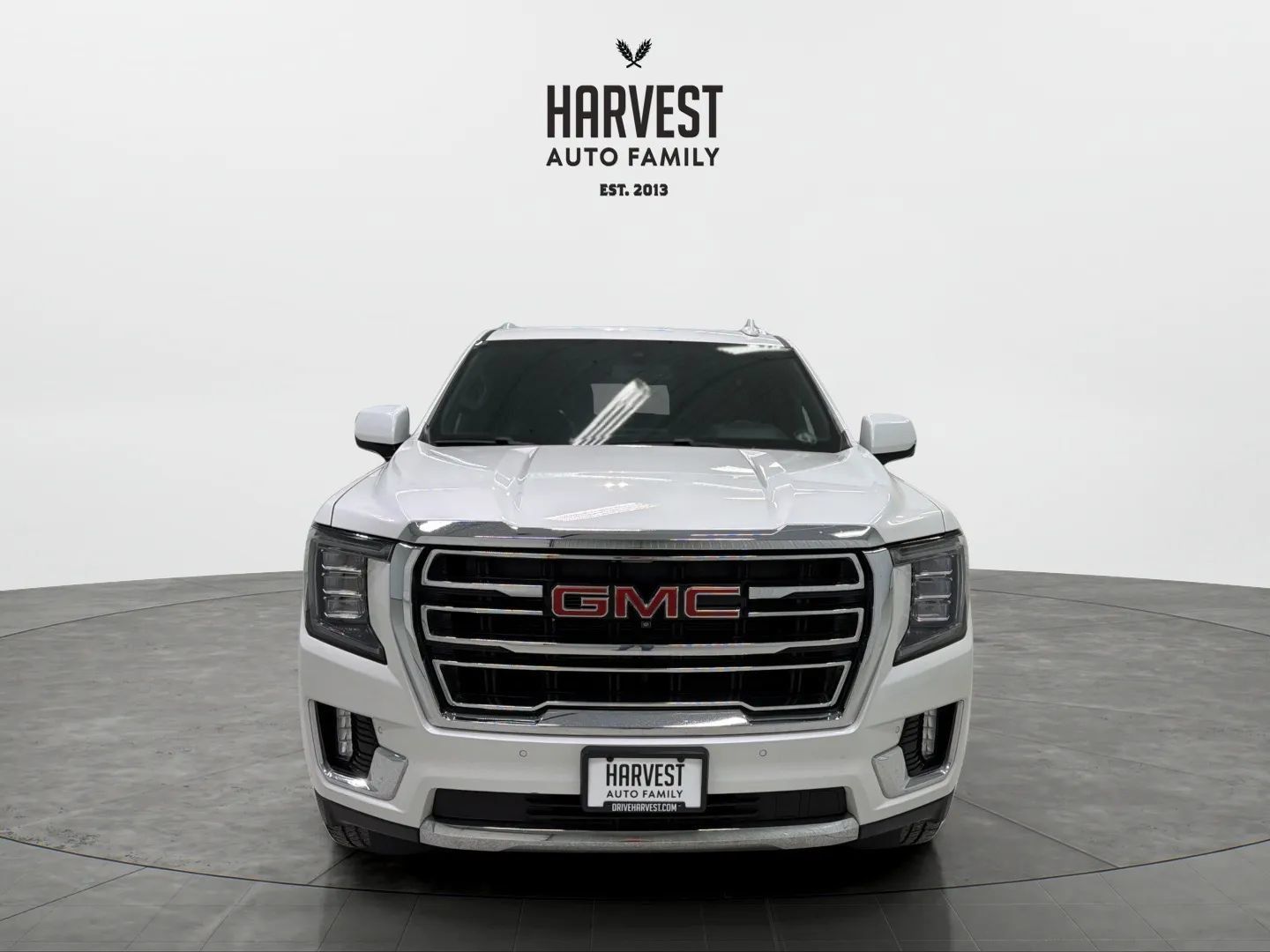 Used 2021 GMC Yukon SLT w/ Rear Media and Nav Package AWD/4WD image 11