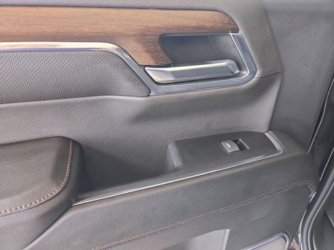 Used 2024 Chevrolet Silverado 1500 High Country w/ High Country Premium Package image 29