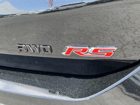 Used 2023 Chevrolet Equinox RS w/ RS Leather Package AWD/4WD image 10