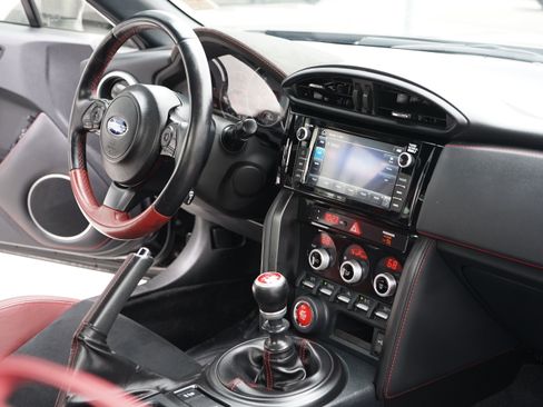 Used 2018 Subaru BRZ tS w/ Popular Package #1 image 21