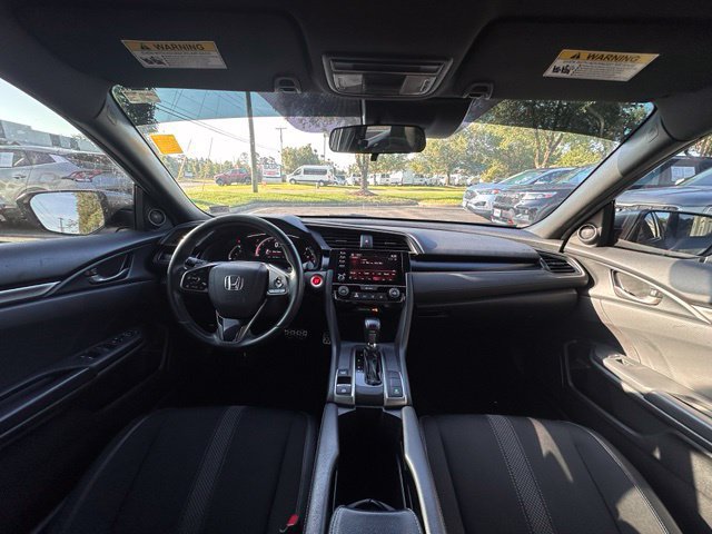 Used 2021 Honda Civic Sport image 2