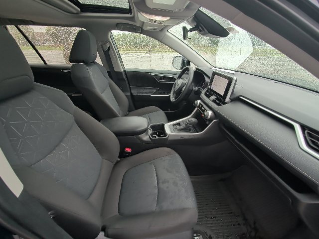 Certified 2025 Toyota RAV4 XLE w/ Convenience Package FWD image 3