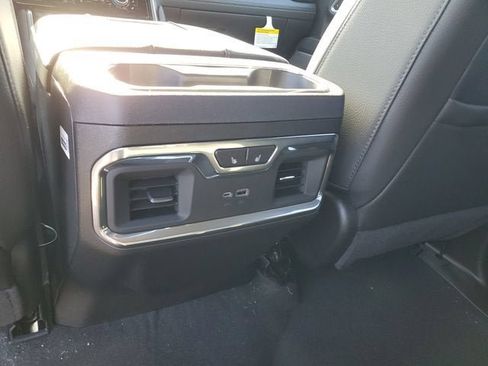 New 2026 GMC Sierra 2500 Denali w/ Denali Reserve Package AWD/4WD image 17