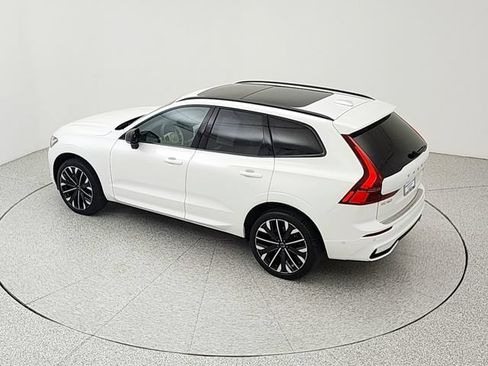 Certified 2026 Volvo XC60 B5 Ultra AWD/4WD image 37