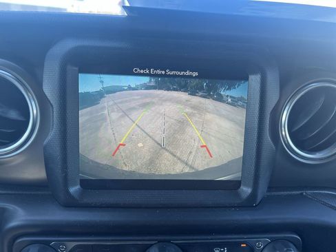 Used 2019 Jeep Wrangler Unlimited Rubicon image 20