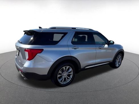 Used 2023 Ford Explorer Limited image 14