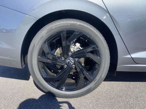 New 2026 Volkswagen Jetta SE image 11