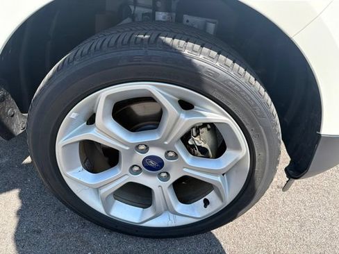 Used 2022 Ford EcoSport SE w/ SE Convenience Package AWD/4WD image 4