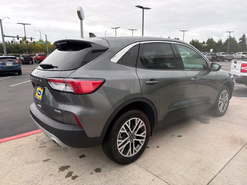 Used 2022 Ford Escape SEL AWD/4WD image 4