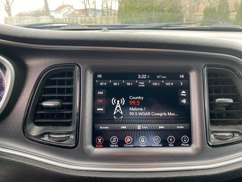 Used 2017 Dodge Challenger GT w/ Driver Convenience Group image 14