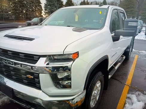 Used 2020 Chevrolet Silverado 3500 LT image 1