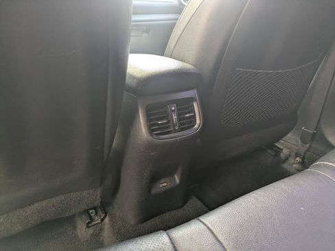 Used 2023 Kia Forte GT-Line w/ GT-Line Premium Package FWD image 17