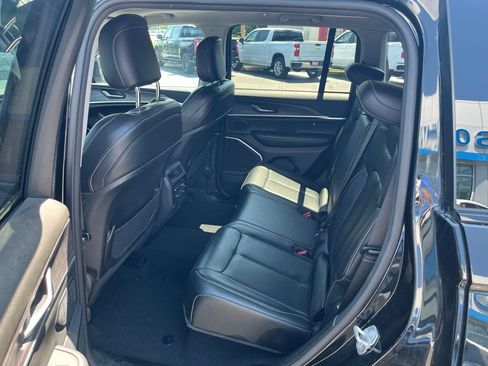 Used 2022 Jeep Grand Cherokee Limited 4xe AWD/4WD image 24