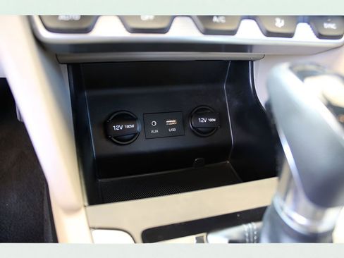 Used 2020 Hyundai Elantra SEL w/ Cargo Package (C1) image 21