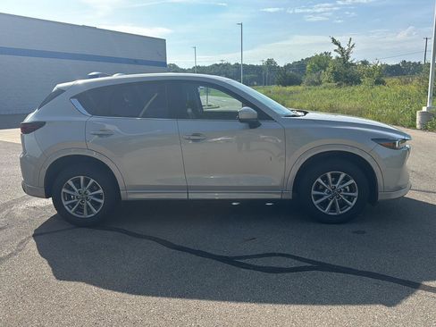 Used 2025 MAZDA CX-5 AWD 2.5 S w/ Preferred Package image 6