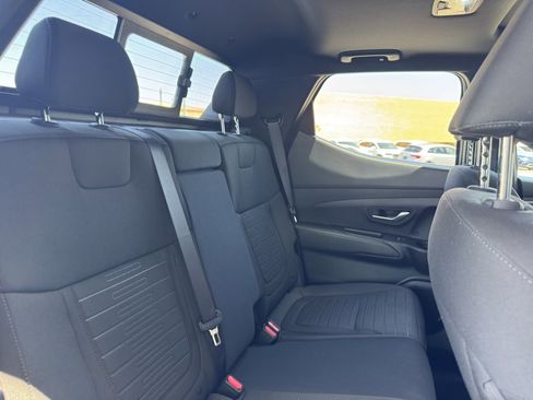 Used 2023 Hyundai Santa Cruz SEL Premium image 41