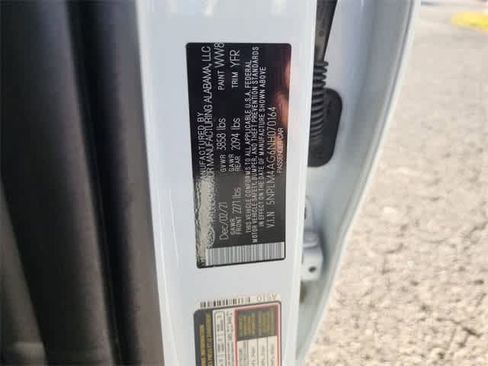 Used 2022 Hyundai Elantra SEL w/ Cargo Package image 29