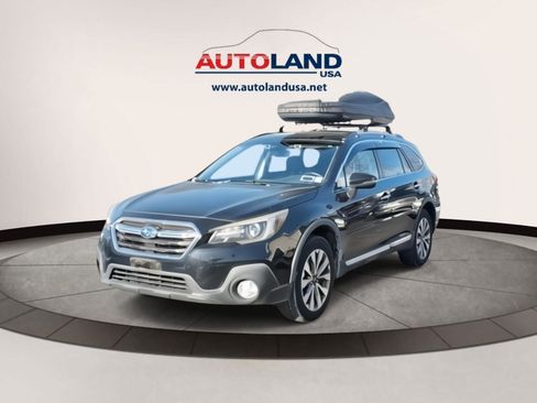 Used 2018 Subaru Outback 2.5i Touring image 1