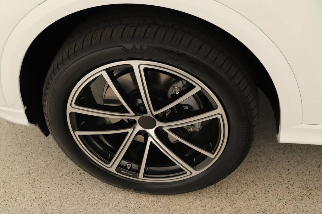New 2026 Audi Q5 Premium Plus AWD/4WD image 31