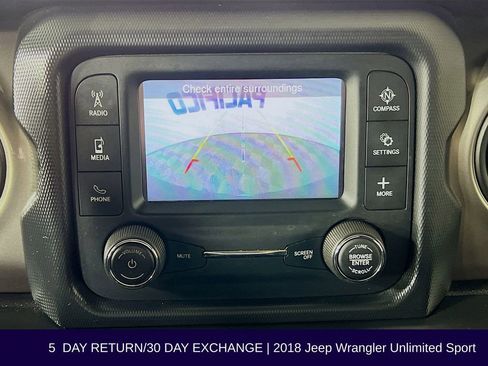 Used 2018 Jeep Wrangler Unlimited Sport AWD/4WD image 19