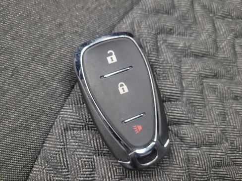 Used 2024 Chevrolet Equinox LT FWD image 32