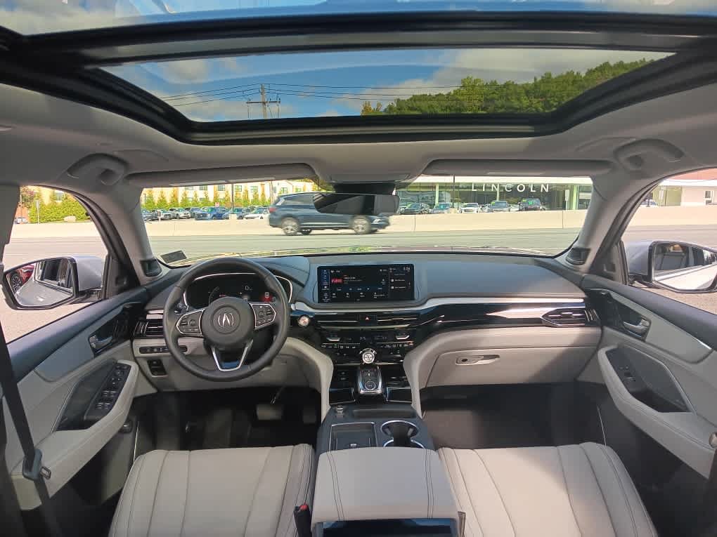 Used 2026 Acura MDX w/ Technology Package AWD/4WD image 24