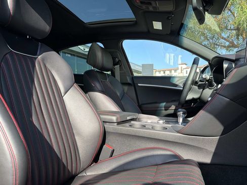 Used 2024 Genesis G70 2.5T w/ Sport Prestige Package AWD/4WD image 26