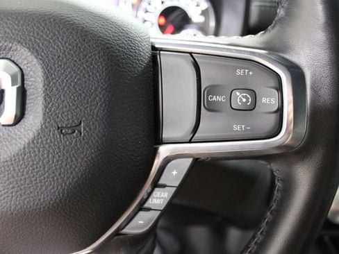 Used 2024 RAM 1500 Laramie AWD/4WD image 38