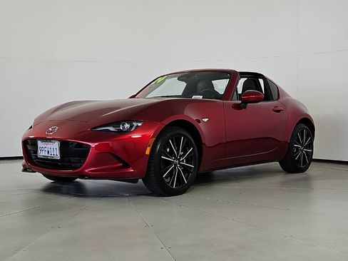 Used 2024 MAZDA MX-5 Miata RF Grand Touring w/ Weather Package RWD image 2