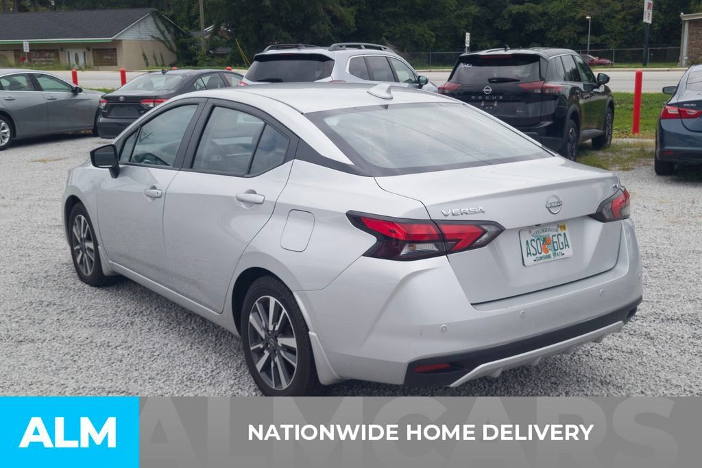 Used 2024 Nissan Versa SV w/ Trunk Package FWD image 4