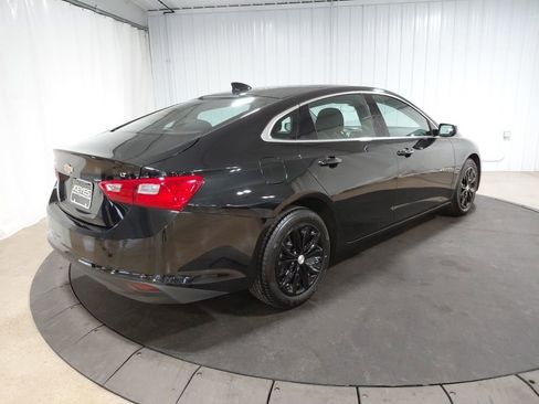 Used 2024 Chevrolet Malibu LT image 9