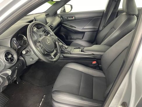 Used 2023 Lexus IS 300 AWD w/ Premium Package image 2