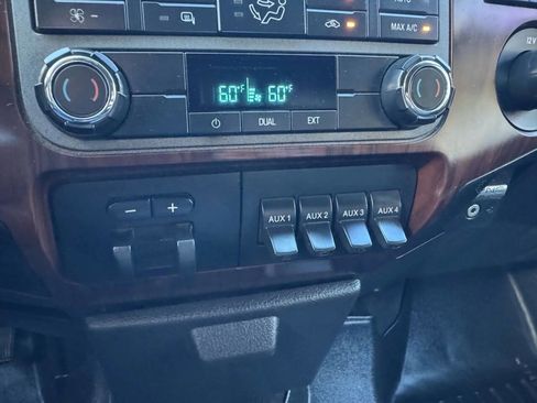 Used 2011 Ford F450 Lariat image 15