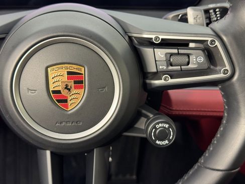 Used 2024 Porsche Panamera image 23